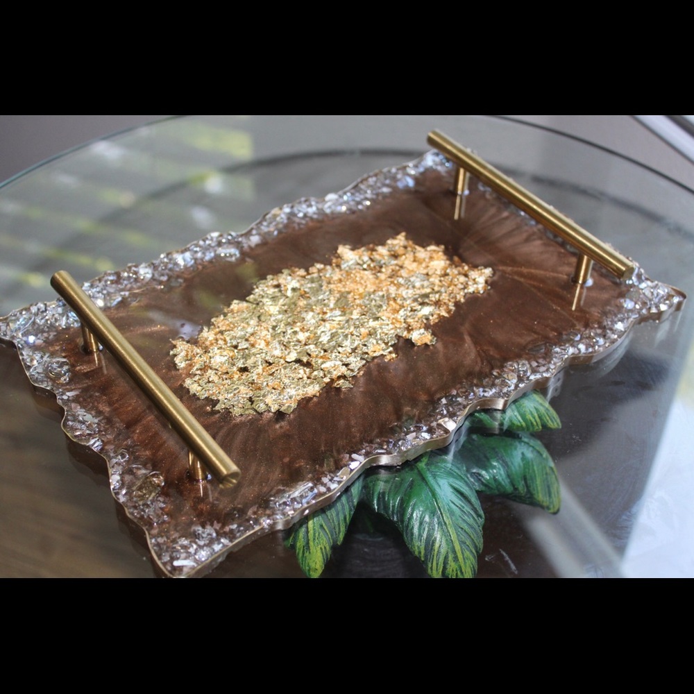 Handmade Brown Resin Tray With Handles And Coasters - Picture 3 of 13